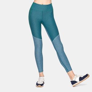 Outdoor Voices Tri-Tones in Emerald/Alpine/Forest